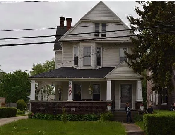 Introducing 935 Tifft Street